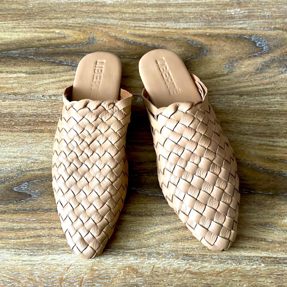 Liberté Prague Woven Mule - Cream NWOT